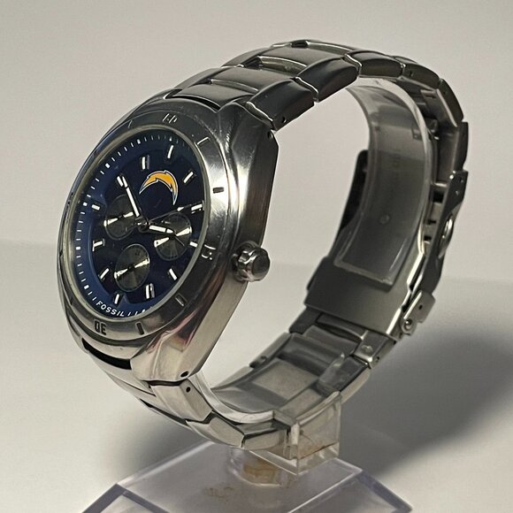 Los Angeles Chargers NFL Stainless-Steel Watch by Fossil NEW (RARE) - Picture 3 of 9